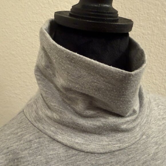 REI Turtleneck Grey Long Sleeve Size L - Picture 4 of 5